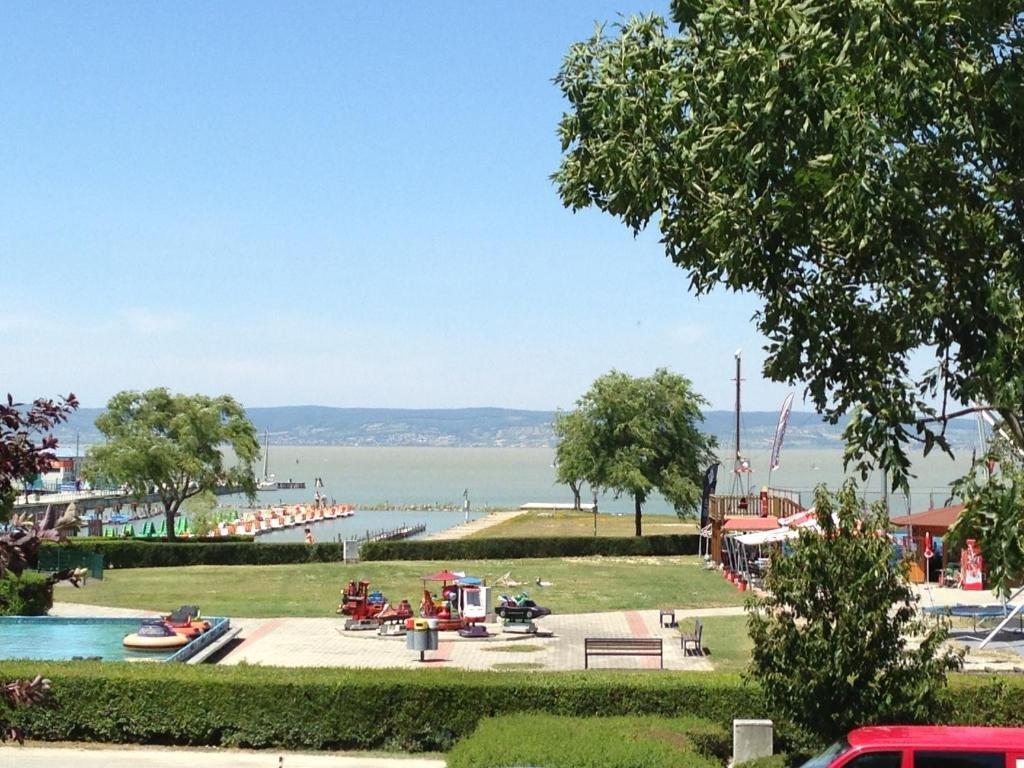 Hotel Al Faro Lodge Podersdorf am See Esterno foto