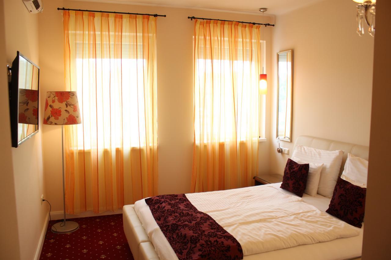 Hotel Al Faro Lodge Podersdorf am See Esterno foto