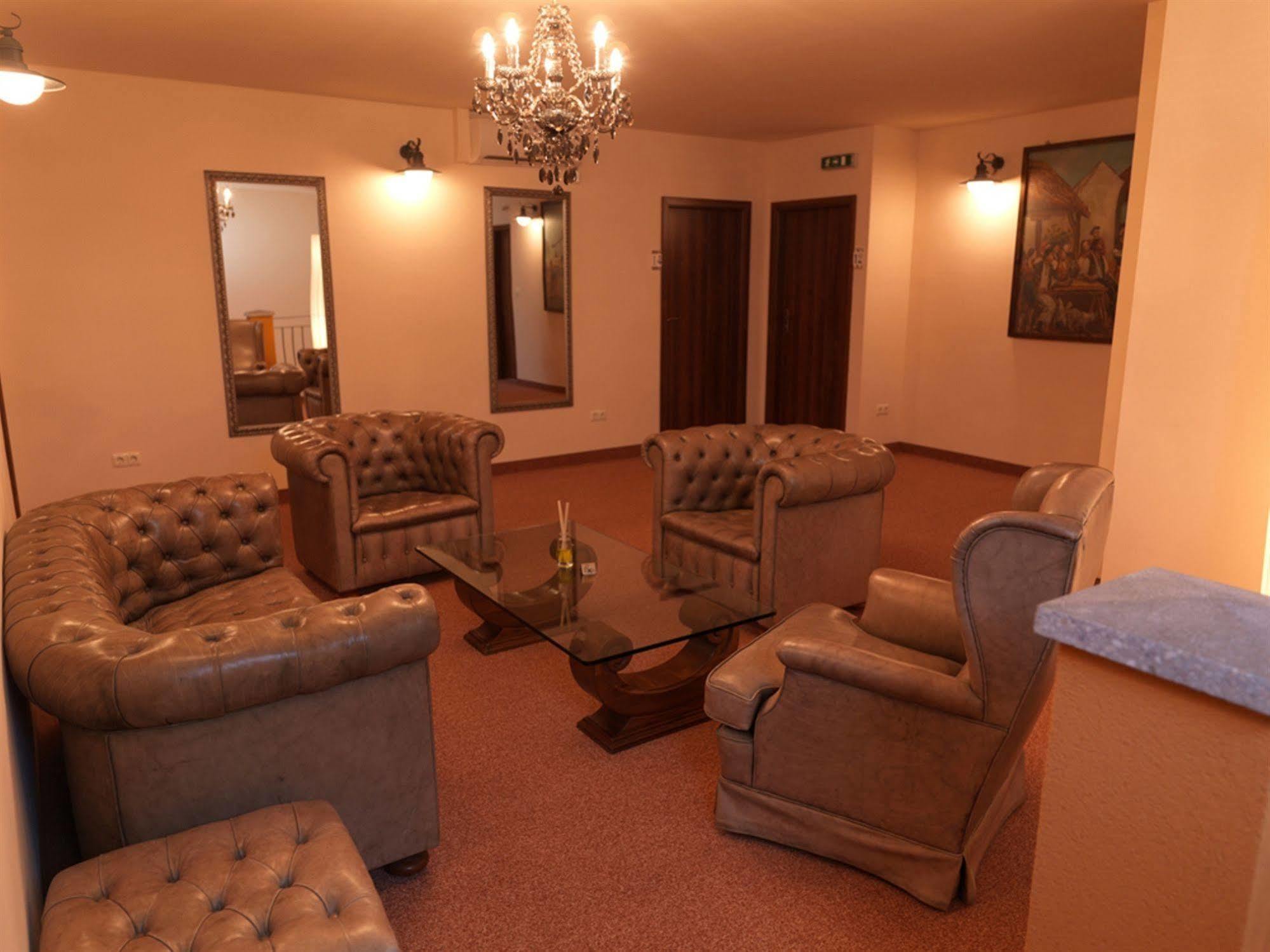 Hotel Al Faro Lodge Podersdorf am See Esterno foto